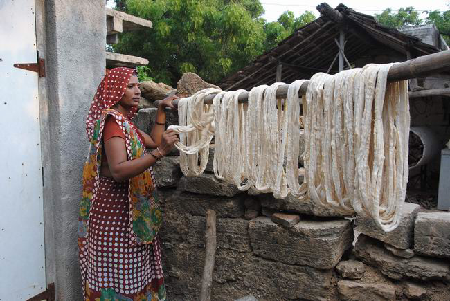 Drying herbal washed organic cotton yarn photo - WeaverBird